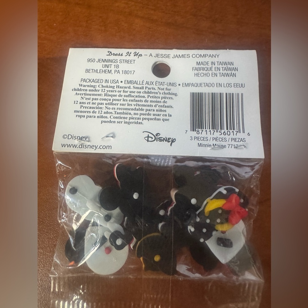 Disney Minnie Mouse Button Set - Red, Black, Yellow - Picture 10 of 10
